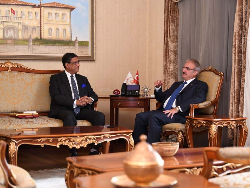 Antalya’da Hint Rüzgarı Artıyor 02