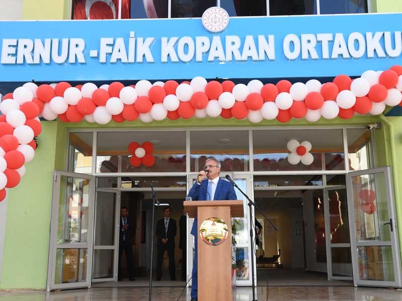 Büyük Bir Eğitim Ordusuyuz 01