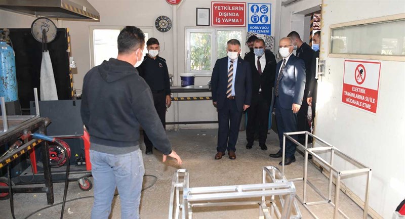 Antalya Ceza İnfaz Kurumu Koronavirüsü Dışarıda Mahkum Ediyor 05