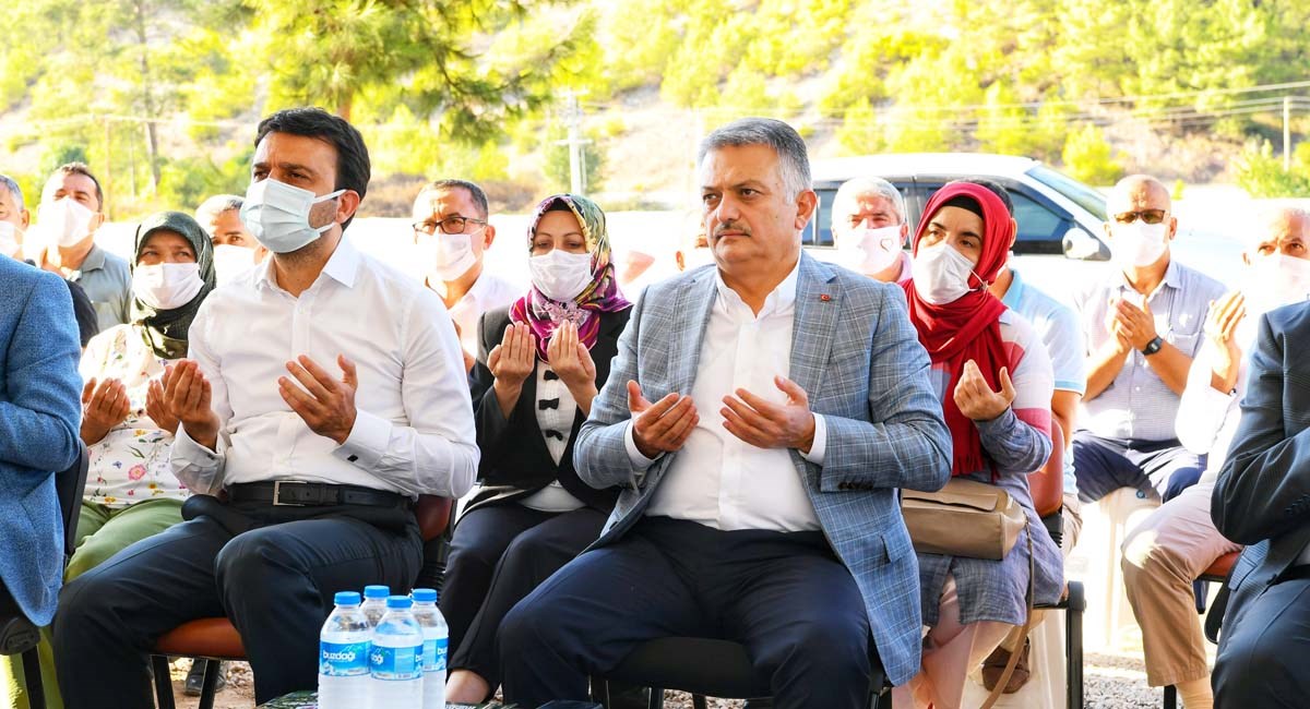 Dünya Pazarlarında Markalaşma Şart 02
