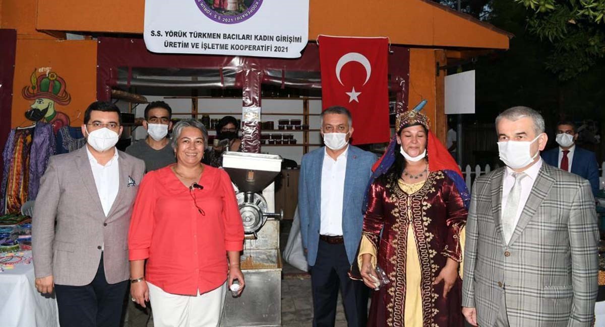 Kadın Eli Değen Her Yerde Güzellikler Olur 09