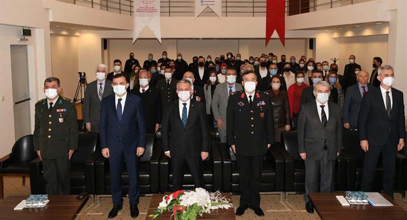 Kimse Bizim Vatan ve Bayrak Sevgimizi Test Etmesin 01
