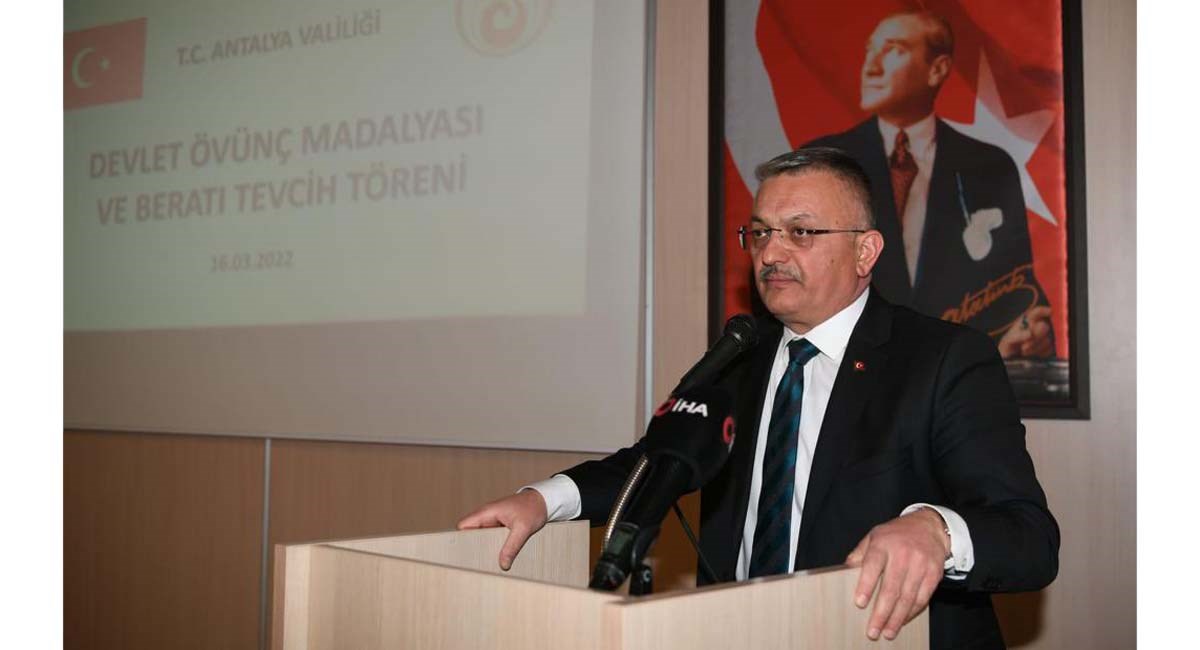 Kimse Bizim Vatan ve Bayrak Sevgimizi Test Etmesin 02