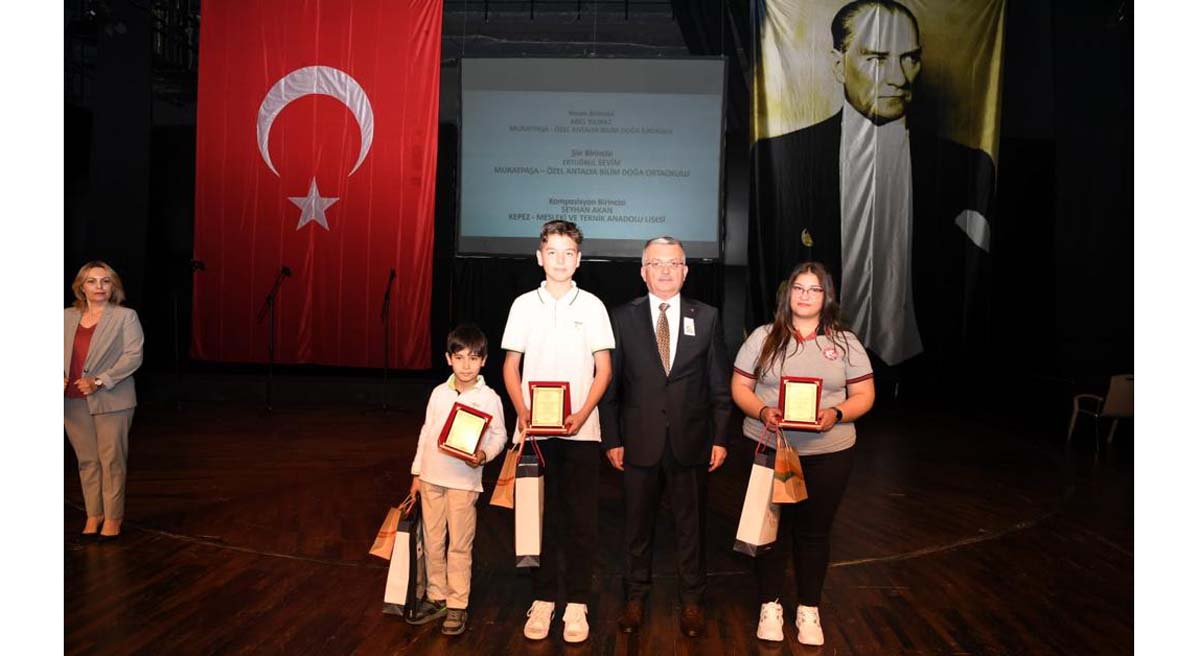 Atatürk ün Antalya ya Gelişinin 93üncü Yıldönümü Coşkuyla Kutlandı 03