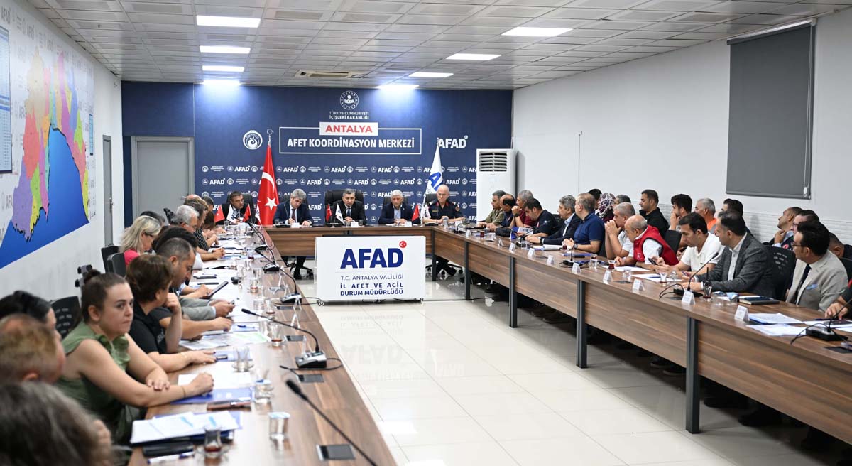 Antalya da Kurumları Teyakkuza Geçiren Deprem Senaryosu  02