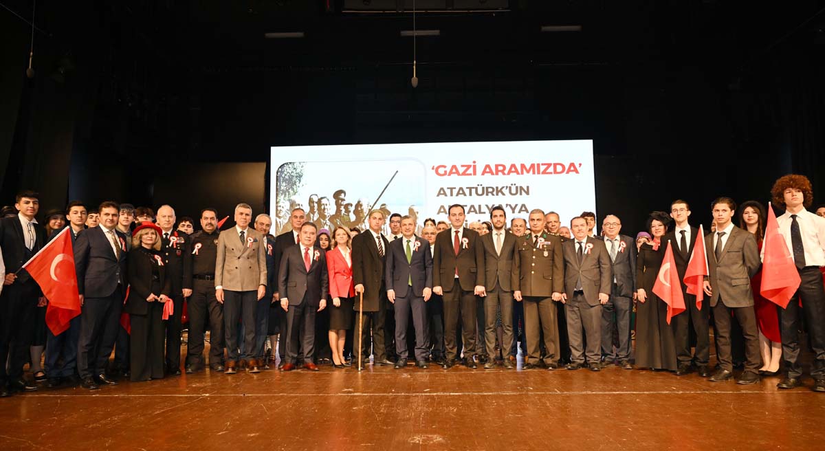 Gazi Mustafa Kemal Atatürkün Antalyaya gelişinin 95 Yıl Dönümü 07