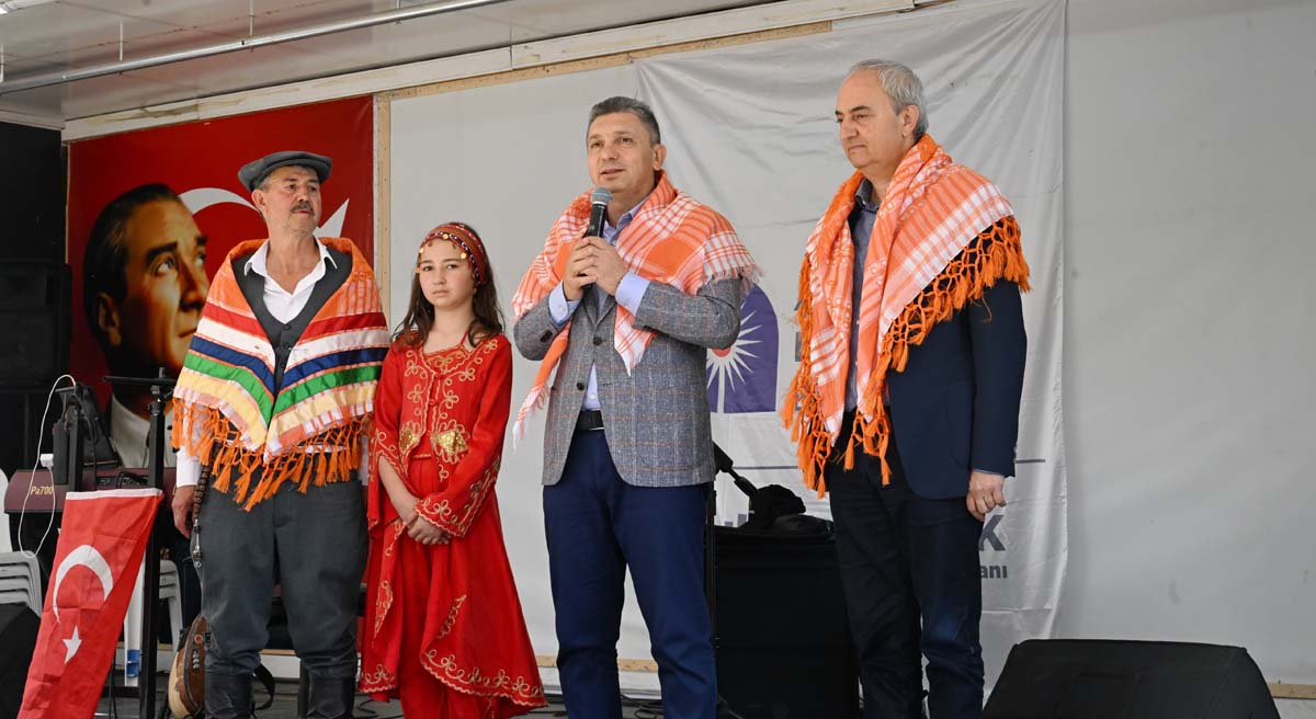 Antalya Yörük Türkmen Kültür ve Dayanışma Derneği  Keşkek Şöleni 01