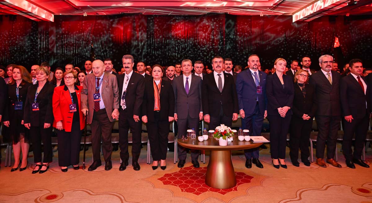 Geleneksel Antalya Eğitim Sempozyumu 01
